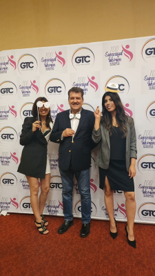 2023-10-16-122735592